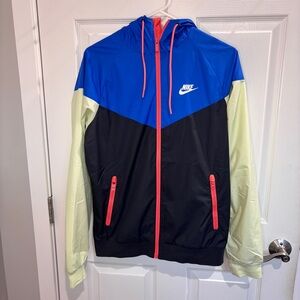 🔴 Men’s Nike Sportswear Windrunner Hooded Jacket
